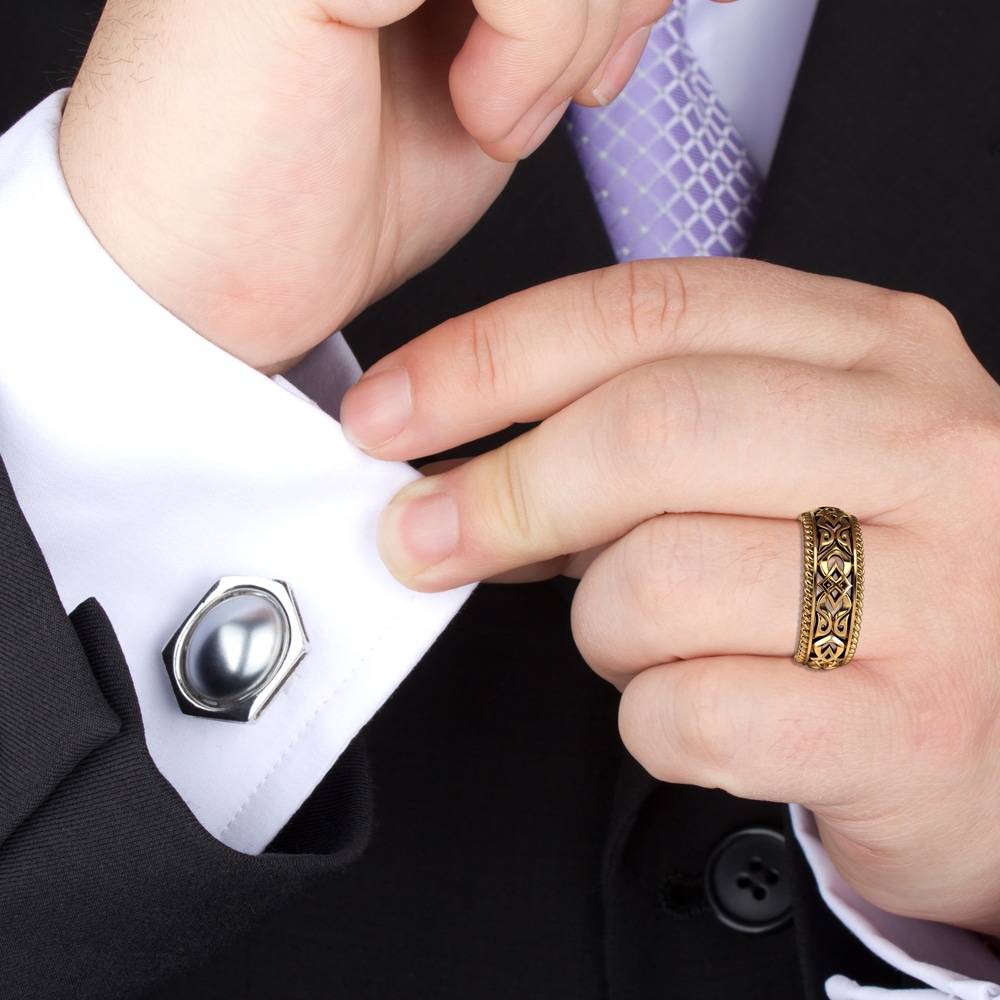 MB-0004C-Yellow-Gold-Mens-Wedding-Band---6