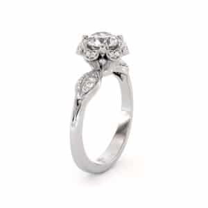 Elegant Leaf Inspired Moissanite Engagement Ring Design