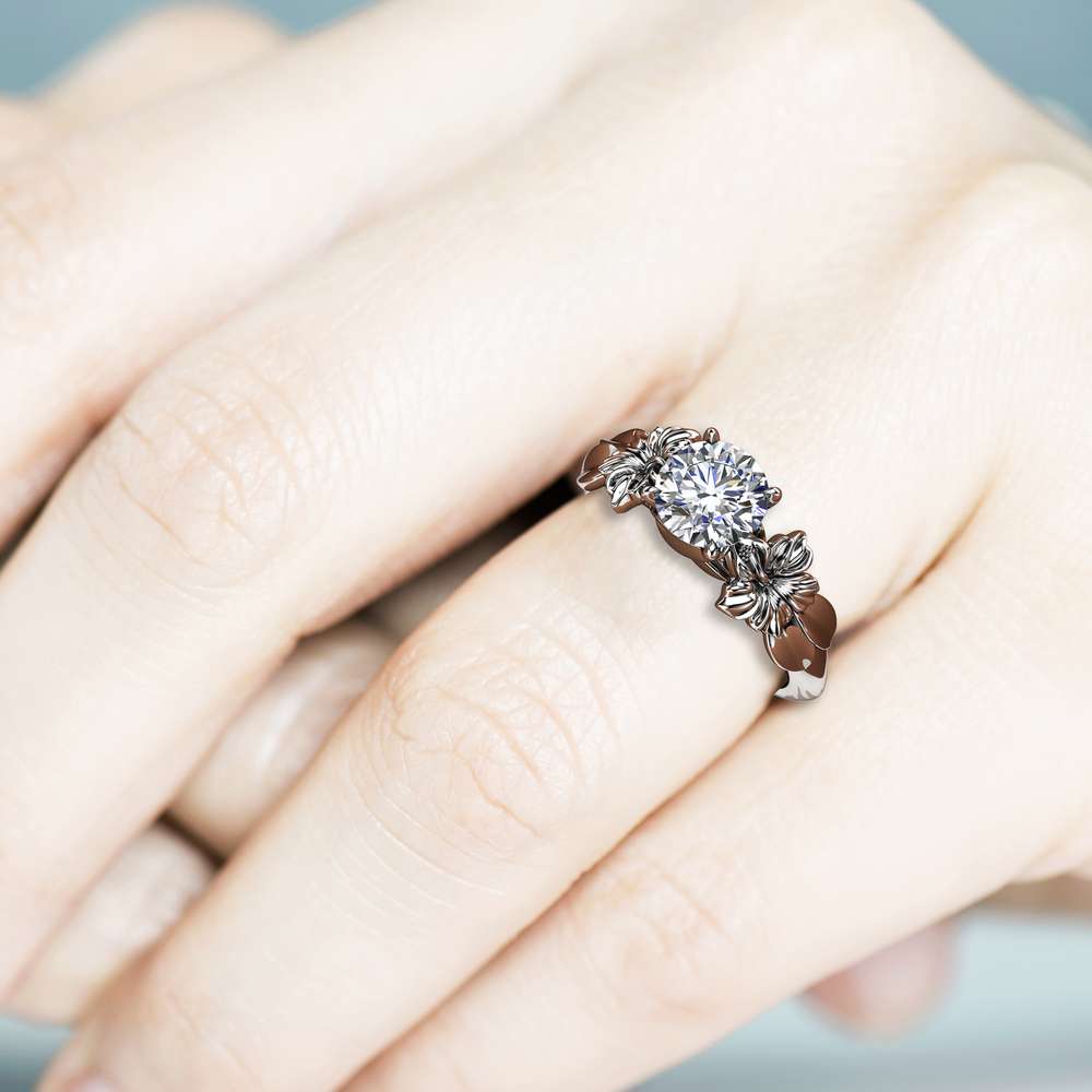 Floral 14K White Gold Moissanite Engagement Ring for Women / Unique Engagement Ring / Flower Ring / Gold Moissanite Floral Engagement Ring