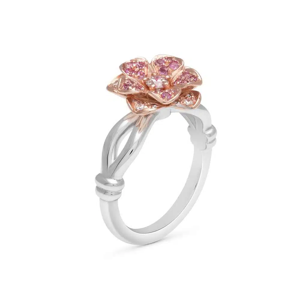 SF-0009A — White and Yellow Gold, face-up view Yellow gold pave flower seen face-up, layered petals radiating from a round diamond on a split shank