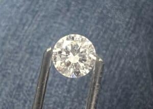 Natural 1.5 Carat D VS1 Round Diamond