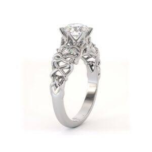 Intertwined Pavé Diamond Ring With Sculpted Centerpiece and Artistic Flow