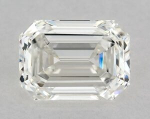 Natural 0.7 Carat E VS1 Emerald Diamond