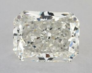 Natural 3.18 Carat J VVS1 Radiant Diamond