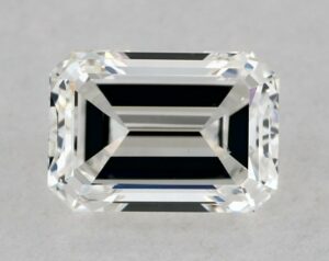 Natural 0.7 Carat G SI1 Emerald Diamond