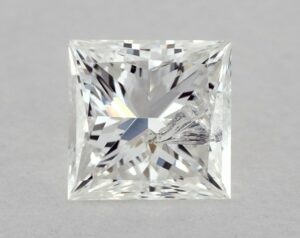 Natural 0.7 Carat G Princess Diamond