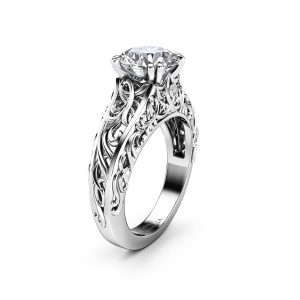 Antique Gothic Ring with Filigree Scrollwork Design Setting